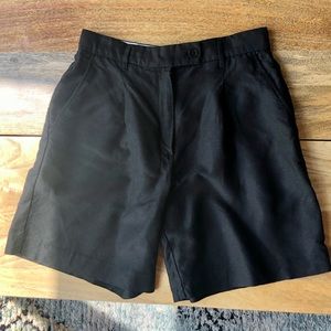 Aritzia Wilfred Vito Linen short black linen